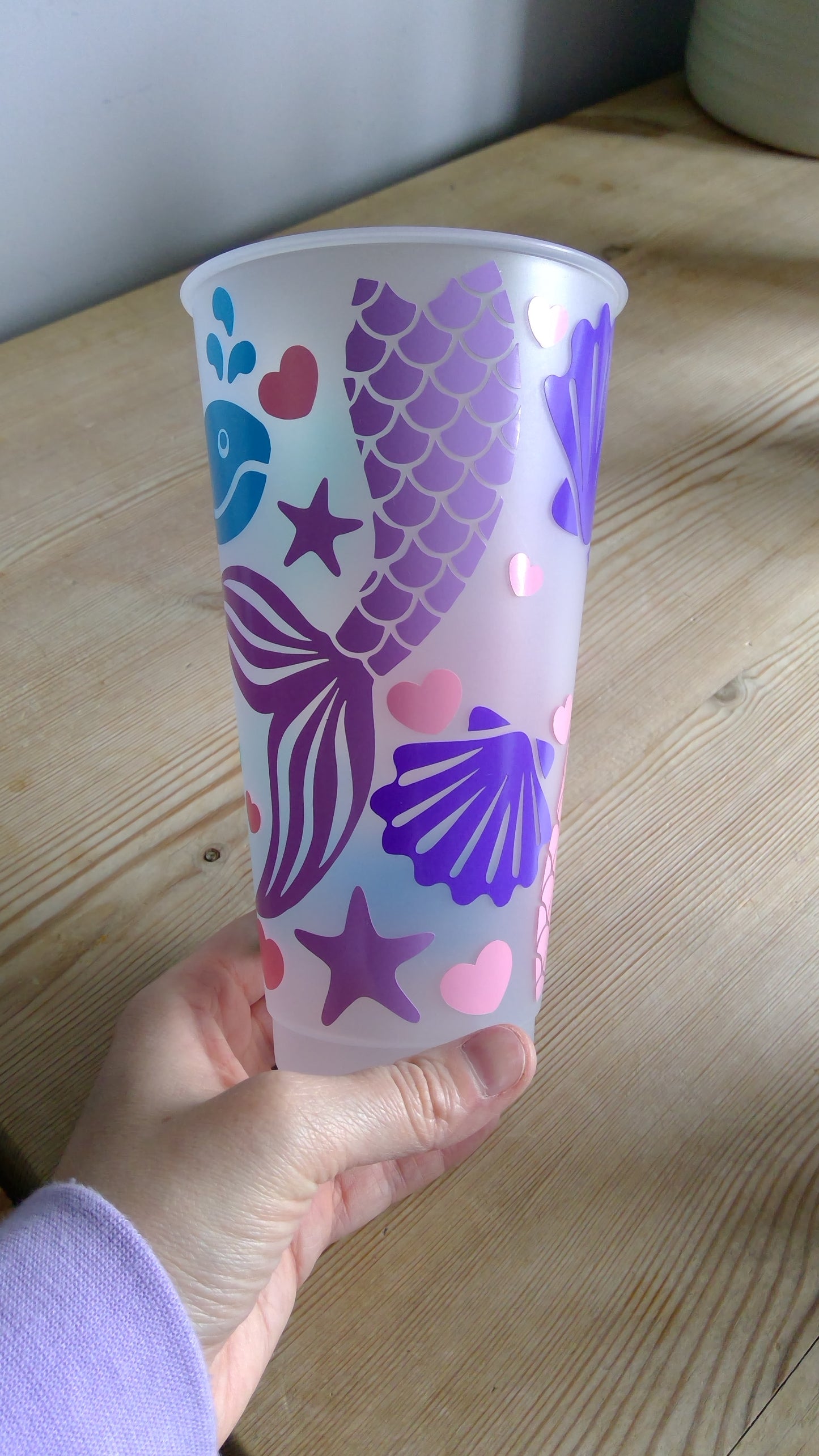 Mermaid tail cold cup